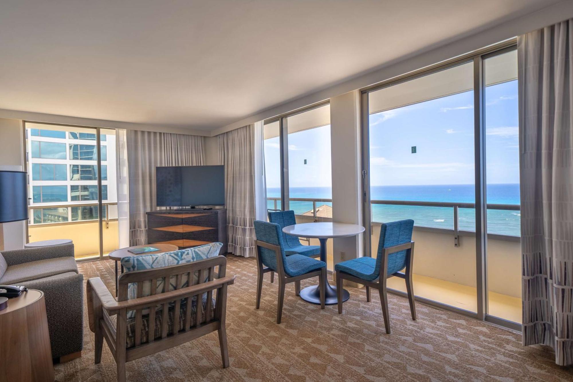 Embassy Suites By Hilton Waikiki Beach Walk Honolulu Exterior foto